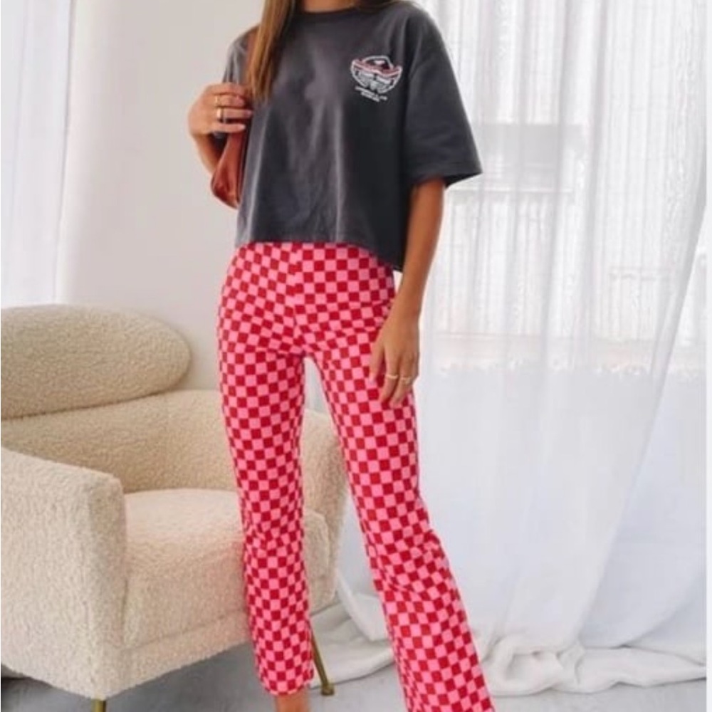 Beginning Boutique Pink Checkered Cropped Pants